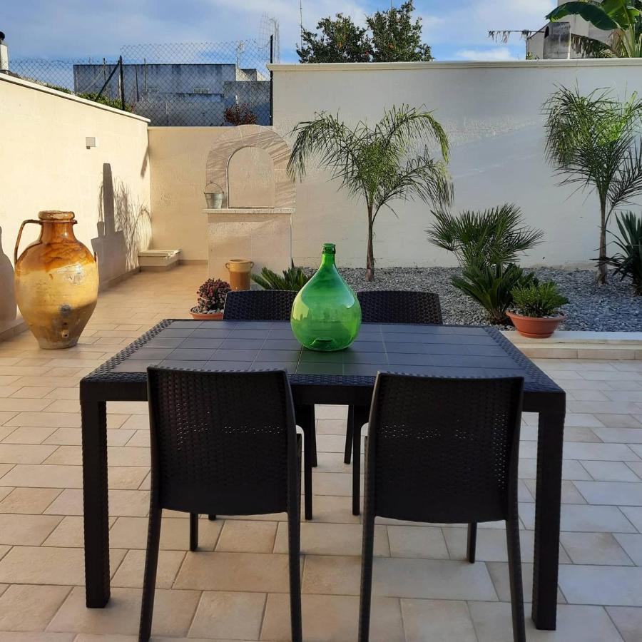 Casa Vacanze Lu Cumentu Maruggio Exteriör bild